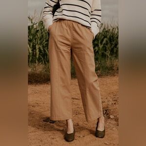 NWT Tradlands Paloma Pant in coffee size M